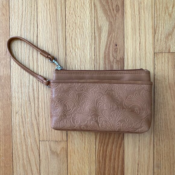 NEW ili New York Cheyenne Leather Smartphone Wristlet  Color Saddle Tan RFID - Picture 7 of 14